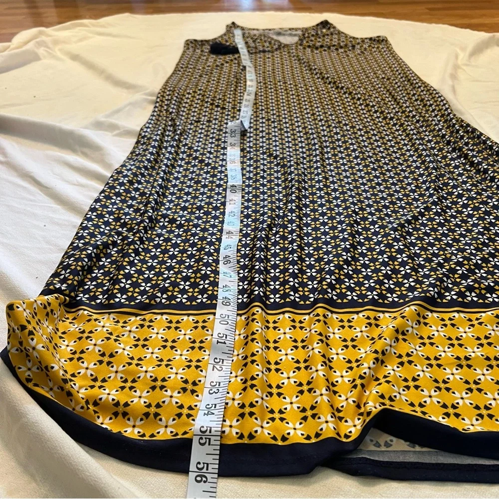 Black and Yellow Geometric Maxi Dress - Picture 12 of 12